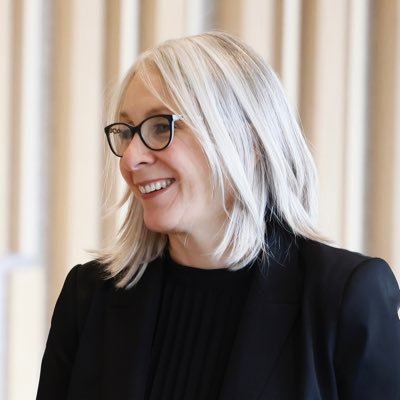 Patty Hajdu Profile