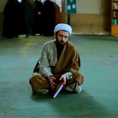 دُلني إذا تاه قلبـي
ربِّي إنِّي احتاجُ هُداكَ ❤️