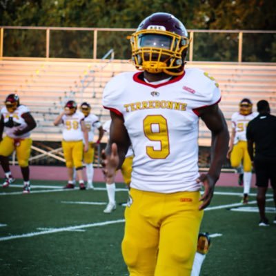 C/o 24 ~ 5’11 185 Hybrid Safety TERREBONNE HIGH 3 Sport ATH 🏈🏃‍♂️💨🏋🏾‍♂️ NCAA ID# 🚨1st Team All-District State Leading Tackler 5A NCAA ID- 2311164206