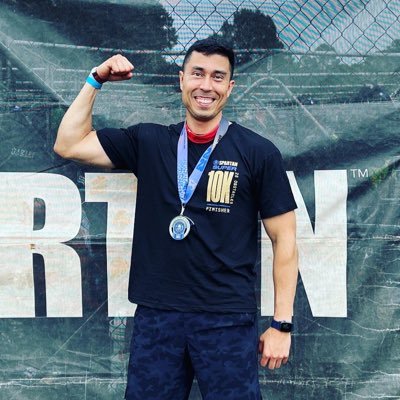 Founder @dreamteninc Dad, Design, Fitness, Health, MMA
https://t.co/7e0WCVyUcN