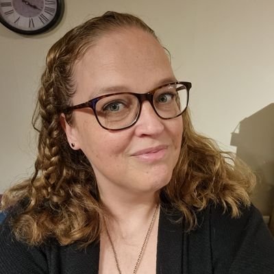 LisaSellAuthor Profile Picture