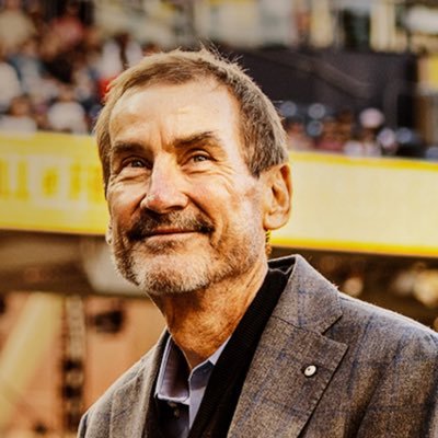 Avoid the clap - Jimmy Dugan 🐐
Padres - Chargers - Suns - AZ Wildcats - Pens. West coast guy living on the east coast.