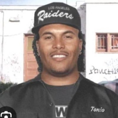 #RaiderNation 2-3🤣 • Delusional Raiders Fan • Ninth Island 🏝️ 🤙🏾 • Follower of Christ •