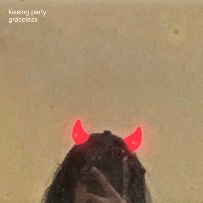 Slop Pop band from the USofA  @kissing_party Instagram