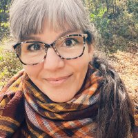 Denise (@whollyrooted) Twitter profile photo