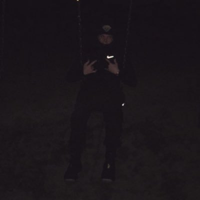Thornesully's profile picture. Just a guy who loves sports