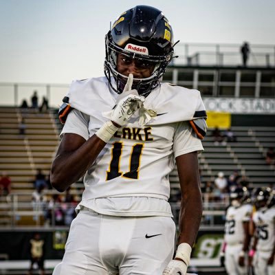 Blake HIghschool🐝 WR,DB 2.7Gpa c/o 2024 6’2 170 #11 God 1st NCAA ID 2312181155