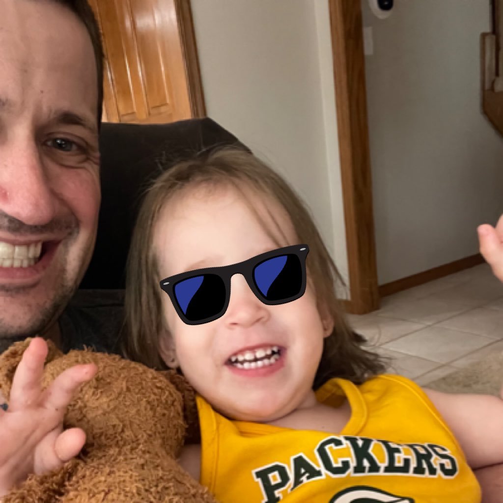 🍺, 🧀 & 👧— Girl Dad x3. Emotional sports fan, bad jokes, & sarcastic comments — #GoPackGo #BucksIn6 🦌 #Brewers #SeaKraken