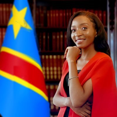 MerveilleNgal11's profile picture. # experte en communication stratégique des organisations