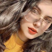 M a r i a k h a n...🦋 (@oye_hoyemk) 's Twitter Profile Photo