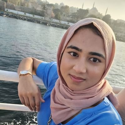 FaridaMili Profile Picture