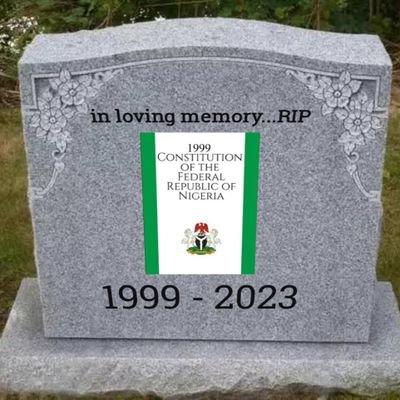 Johnsmilee's profile picture. 