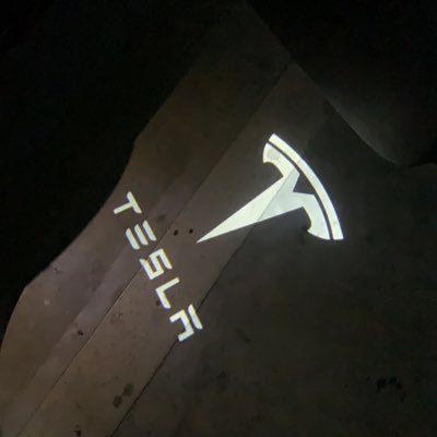 Fang0424649481's profile picture. 