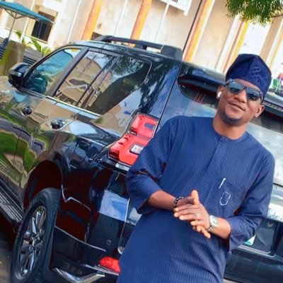 Very passionate about Nigeria. A fiery social & political critic. Vice President, Lagos Arewa Youth. Am a Muslim. Arsenal Fan. Repost is no endorsement.