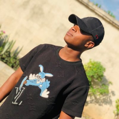 ZmPsal49689's profile picture. interested in music