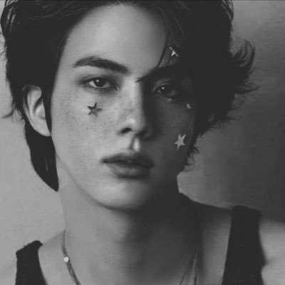 tohlenenimujtt's profile picture. 23yo•Jin biased (but ot7)•lets just spread positivity here!•my acc for ff recs is @pbsffs