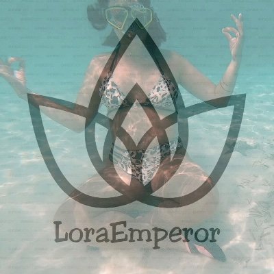 LoraEmperor 👑 | Leben wie eine Kaiserin & das Beste rausholen | Selbstfürsorge, Lifestyle & Abenteuer | Reisen mit Stil 🌍 | Abonniere für Inspiration!