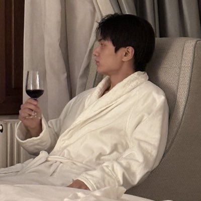 gavin (logout) Profile