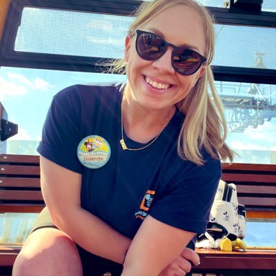 shannicutt's profile picture. walt disney world, gmm, gym rat, concerts, naps, birds, bj hunnicutt / MASH, and always✌🏻TPWK✌🏻