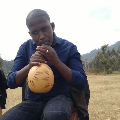 twigenge's profile picture. Strong