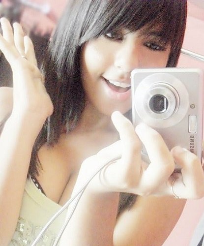 chata & bipolar .-.  l   http://t.co/7bAHZwWpfs