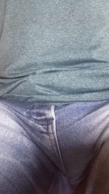 seu macho coroa negão pauzudo e cheio de vida aos 44 anos
chama putinhas safadas