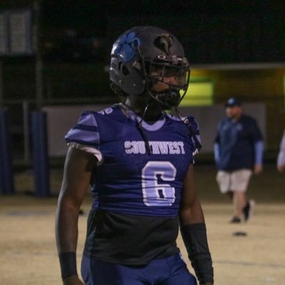 Southwest Edgecombe Highschool || Middle linebacker/Fullback || 6’1 225lbs ||‘2024⭐️|1st team all conferenceLB| Ncaa Id 2311162822 ||Contact- thtboss0@gmail.com