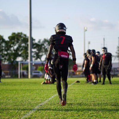 ‘24 Northeast High School | 6’2 155 Dual Threat | Wide Receiver, Corner | Point Gaurd | 3.0 gpa | Cell phone: 727-648-7913 | Email: dweeziee06@gmail.com |