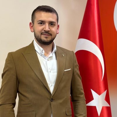 AK Parti Palandöken Belediye Meclis Üyesi Adayı - AK Parti Erzurum İl Gençlik Kolları Başkan Yardımcısı - İnsan Hakları Başkanı-Yüksek Lisans