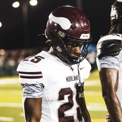 Class of 24 ✝️/OLB-nickel/gpa 3.0/6’2/205lbs/ Miami norland senior high /https://t.co/XYCCWEmS6C