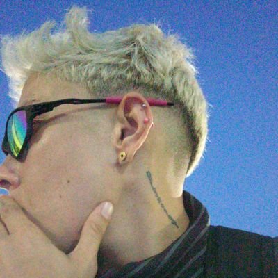 nineffive's profile picture. 😛