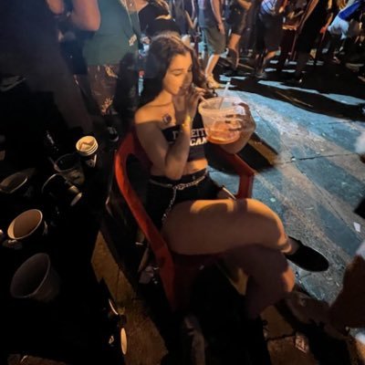 só Deus sabe oq passa na mente do palhaço