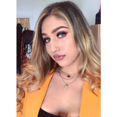 pretty🌸💷Be yourself, but be your BEST SELF💎24/7 support business👩🏼💻🏴DM me for more information ℹ️ 🇬🇧💷