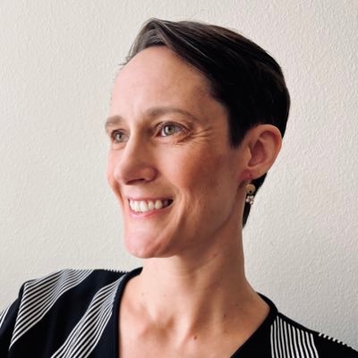 B2B Corporate Marketing, Social Media & Creative Branding in Cybersecurity👩💻Mindfulness Practitioner🧘♀️ Active Lifestyle 🌊