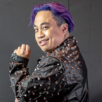 The Fat, Fem, Asian Sensation. He/She/They. 🏳️‍🌈 💅 🇵🇭 Wrestler. Actor. Dramaturg. Book me: mateovalentinebooking@gmail.com