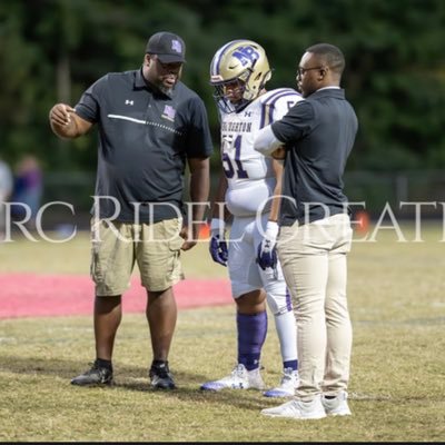 Broughton HS c/o 26 🏈: DL 📚:3.55 GPA 📏:5’10 290lbs 📲social: @kyianb51 📍Raleigh, North Carolina Honorable Mention All Conference