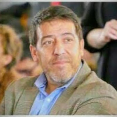 Ex  Director Mejor Niñez Magallanes  Ex-Seremi Educación Magallanes  y la Antártica Chilena ... Profesor, cruzado ❤️