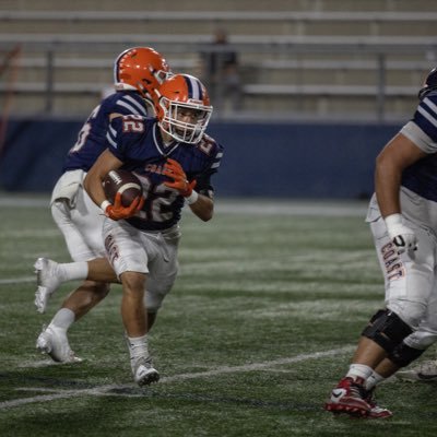 Orange Coast College Sophomore | 5'6 170 | RB #22 | Spring Grad 3 for 2 |Email: kycorrigan2@gmail.com | (949) 922-8039 | 3.6 GPA | Squat:385 Bench:225 Clean:205