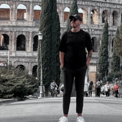 mamberdacosta95's profile picture. 