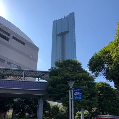 27歳の社会人5年生。日記感覚でツイートしたりしてます。あとはリプ返したり。最近は女装さん、純男さんとリプとかでコミュニケーション取って楽しんでます👍まだまだ知識不足ですが宜しくです。