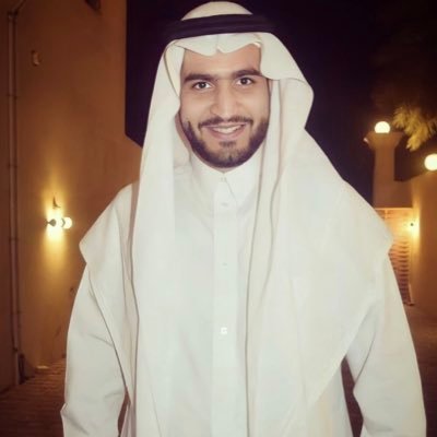 مهتم بتقنيات الذكاء الاصطناعي والتحول الرقمي، وأسعى لاستكشاف أثرهما على مستقبل الأعمال والحياة.