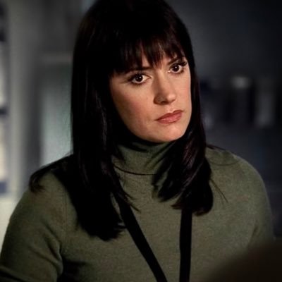 #EMILYPRENTISS: i have the magic ingredient | criminal minds oldie | turtleneck enthusiast | typos