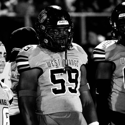 West Orange HS ‘25 //6’ 225 lbs. (3.2 GPA) // DE, DT // @Westorangehsfb // H.C . @CoachDGrant || email: sumtoe5@gmail.com