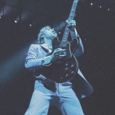 natinthesameway's profile picture. being this young is art ~ 5sos 09/02, taylor 04/29/23 and 10/19/24