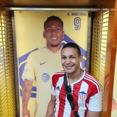 aarce30's profile picture. JUNIOR💖⚽       ------ 1 9 2 4 -------   
Dios que tus PROPOSITOS sean mas grandes que mis METAS🙏🌠
XCII - IV - XXX👣     CFC