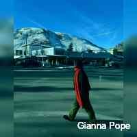 popeniannag's profile picture. blondie in aesthetic places with palm trees🌴vievvpoint fav pcs