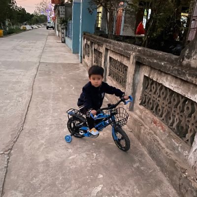 viethoa35's profile picture. Don't believe in fate, only believe in probability.#BTC