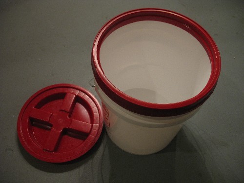 StoreFoodWater's profile picture. 