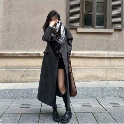 IrisLifo1's profile picture. Many hands make light work🔥