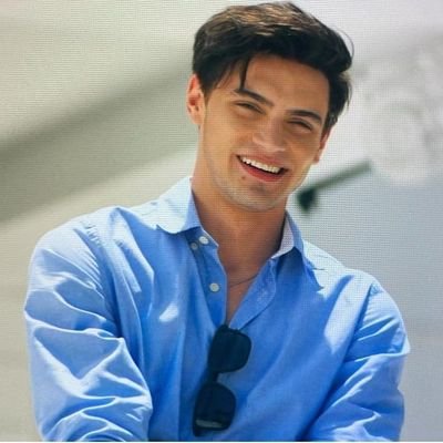 RajThakur0707's profile picture. living life on my own terms ✨